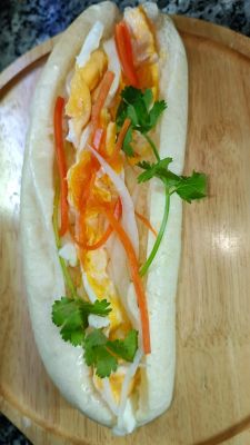 Bánh mì 2 trứng ốp la